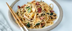 Espaguetis Wafu, el plato japonés inspirado en la pasta italiana